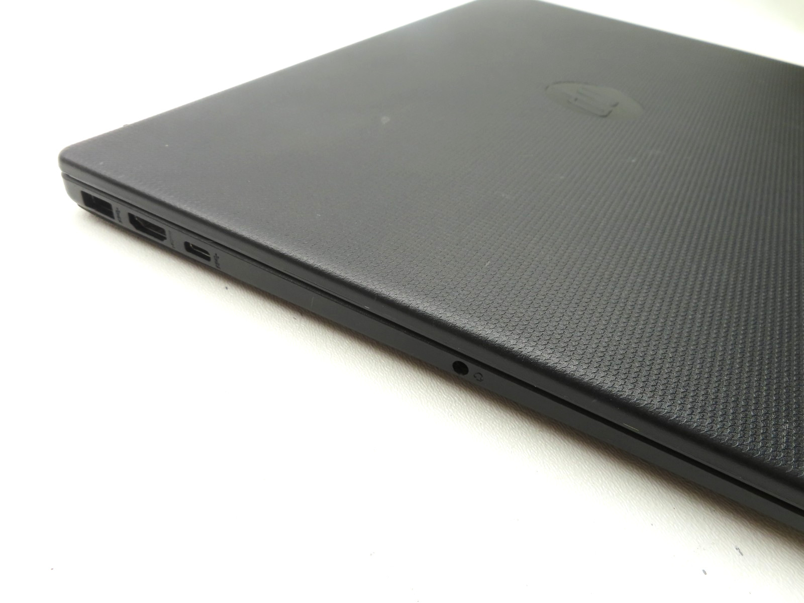 HP 15t-fd100 15.6″ Intel Core 7 150U 1.8GHz 16GB RAM 256GB SSD