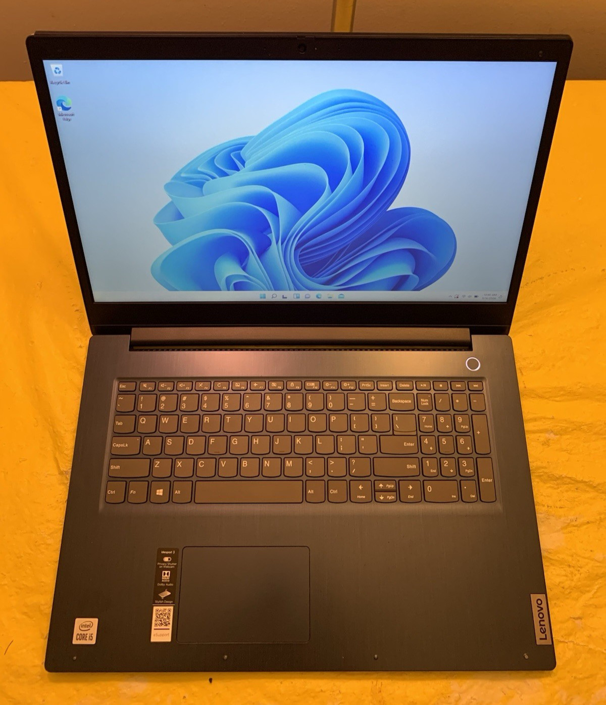 Lenovo IdeaPad 3 17IIL05 Intel Core i5-1035G1 1.00GHz 8GB Ram 256GB SSD W11H