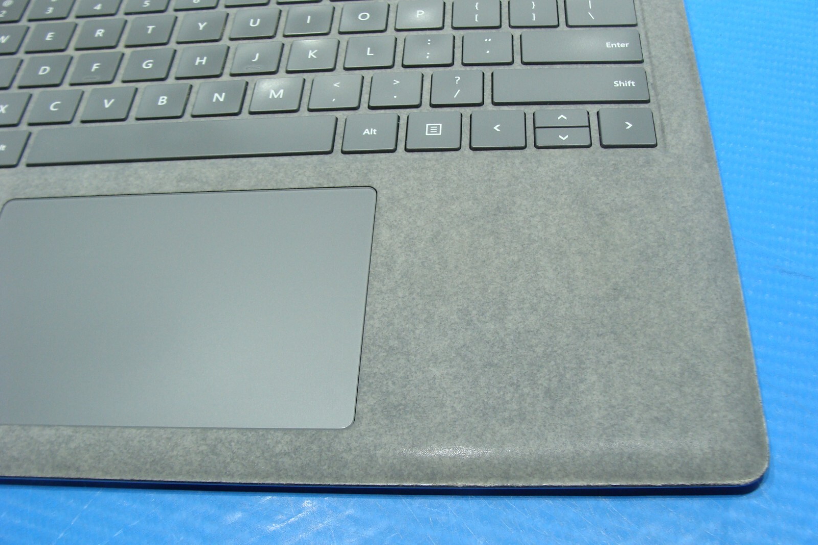 Microsoft Surface Laptop 4 1958 13.5″ TOUCH AMD Ryzen 5 4680U 2.2Ghz 8Gb 256GB