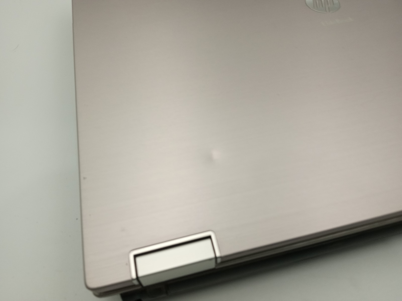 HP EliteBook 8440p 14″ Laptop Intel i7-620M 6GB RAM 160GB HDD XP NVS3100M -RR
