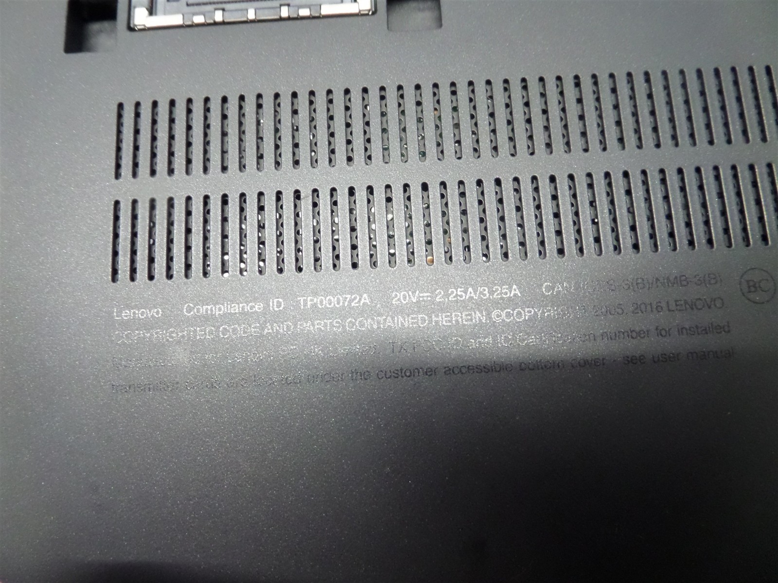 Lenovo ThinkPad T460s 14″ Laptop Core i5-6300U 2.4GHz CPU 8GB RAM – No HDD/OS