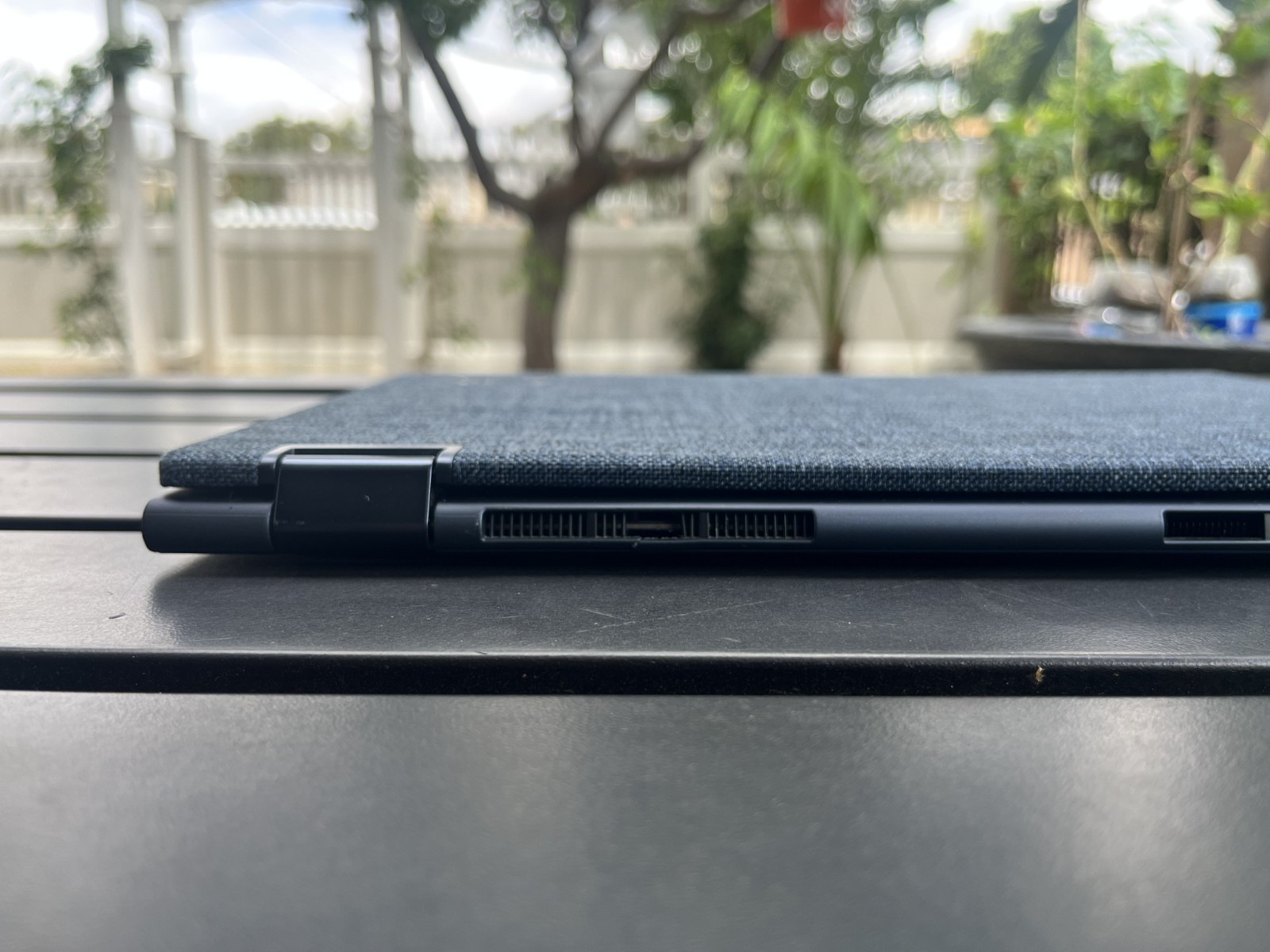 Lenovo Yoga 6 13ARE05 13.3″ (256GB, AMD Ryzen 5 PRO 4000 Series, 4.00 GHz, 8GB)