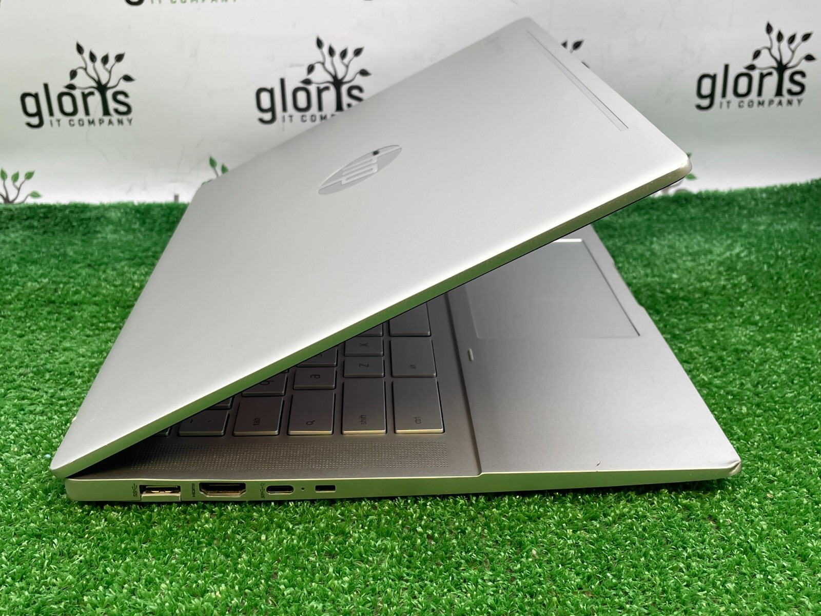 HP Pro c640 Chromebook Laptop Intel i5-10310U 1.70GHz / 8GB RAM / 64GB SSD