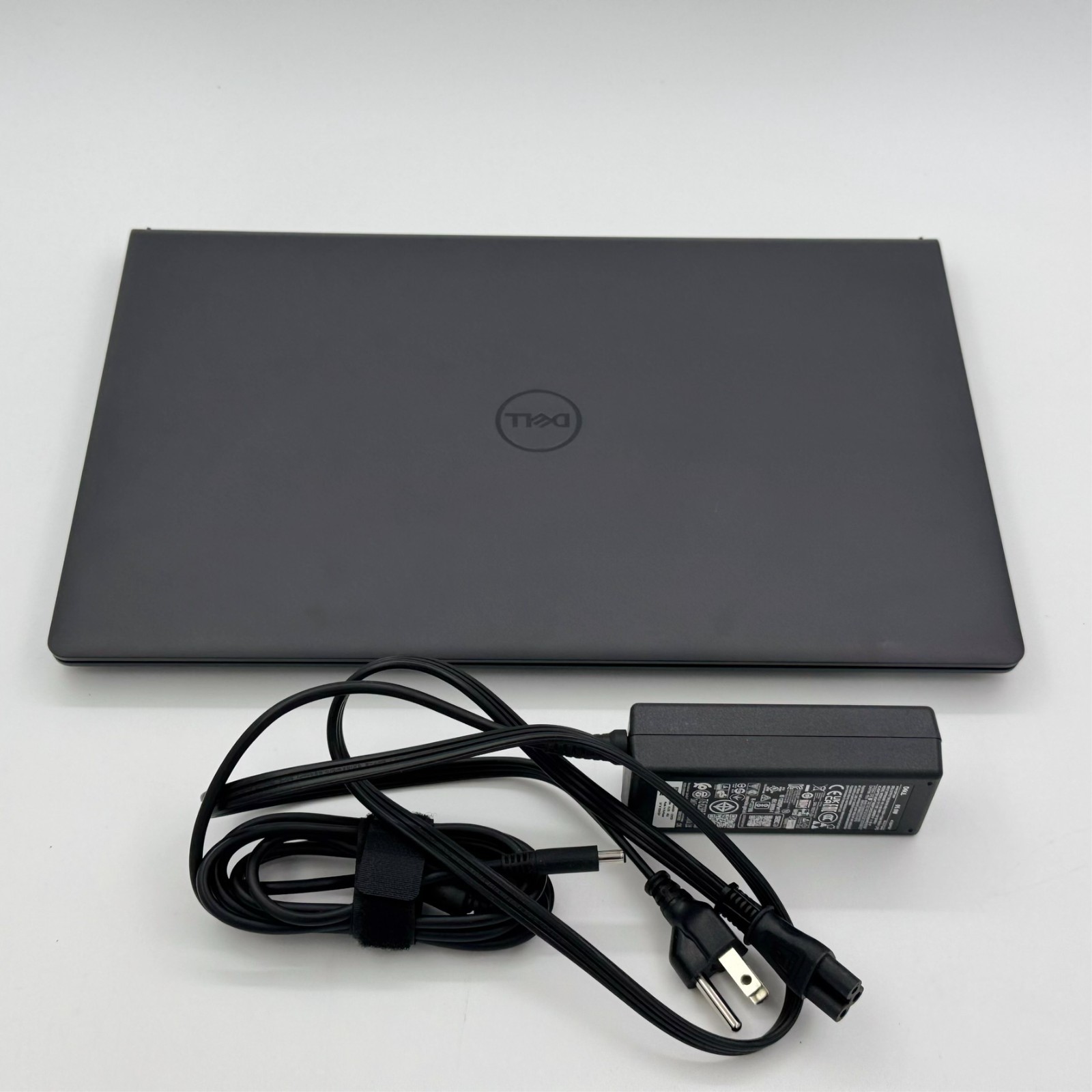 Dell 15.6″ 2K Touch Laptop i5-1334U 13th Gen 8GB 512GB Carbon Black 2023