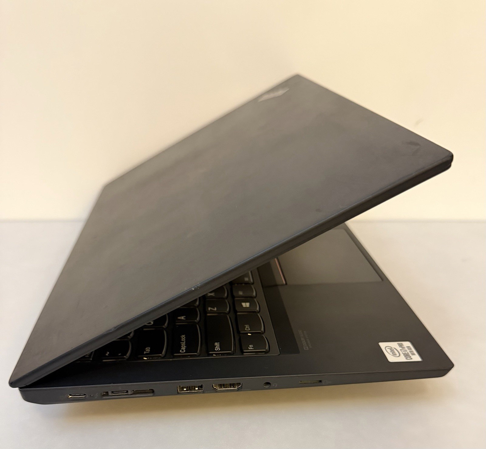 Lenovo ThinkPad T14 Gen 1 Touch i7-10610U @ 1.80GHz, 16GB RAM, 512GB SSD, Win 11