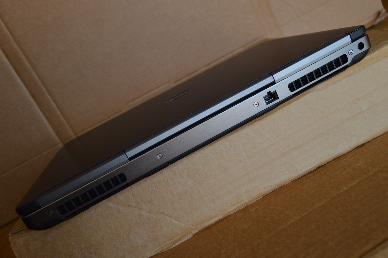Dell Precision 7720 i7-7820HQ 4K UHD IPS 32GB 512GB SSD+2TB HDD P4000 FPR
