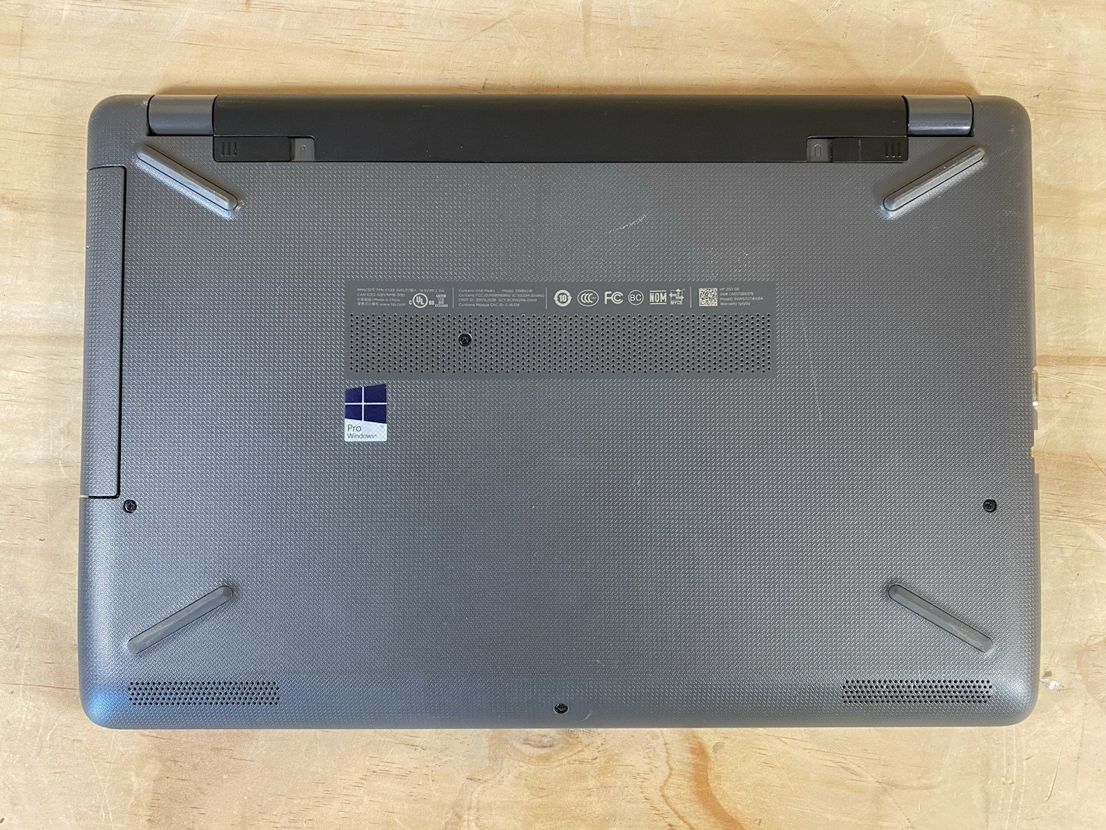 HP 250 G6 Core i5-7200U 2.5 GHz/ 8 GB RAM /256 Gb SSD /Win 10 Pro