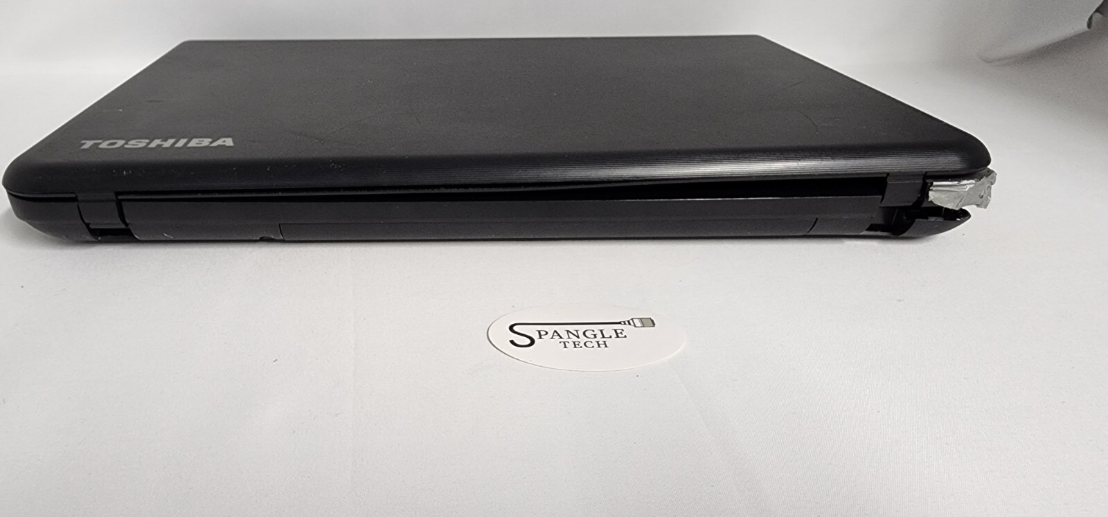 Toshiba Satellite C55-A5105 / Intel Celeron N2820 @ 2.13GHz / Read – AS-IS