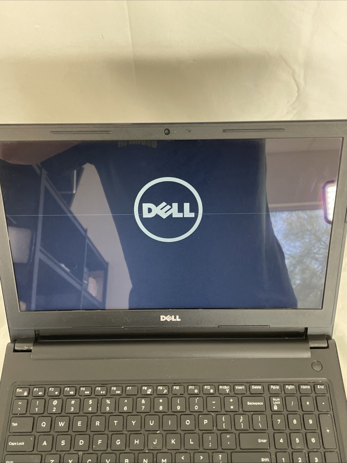 Dell Inspiron 15 3567 | Intel i5-7200U 2.50GHz | 12GB RAM | No HDD | Bad Screen