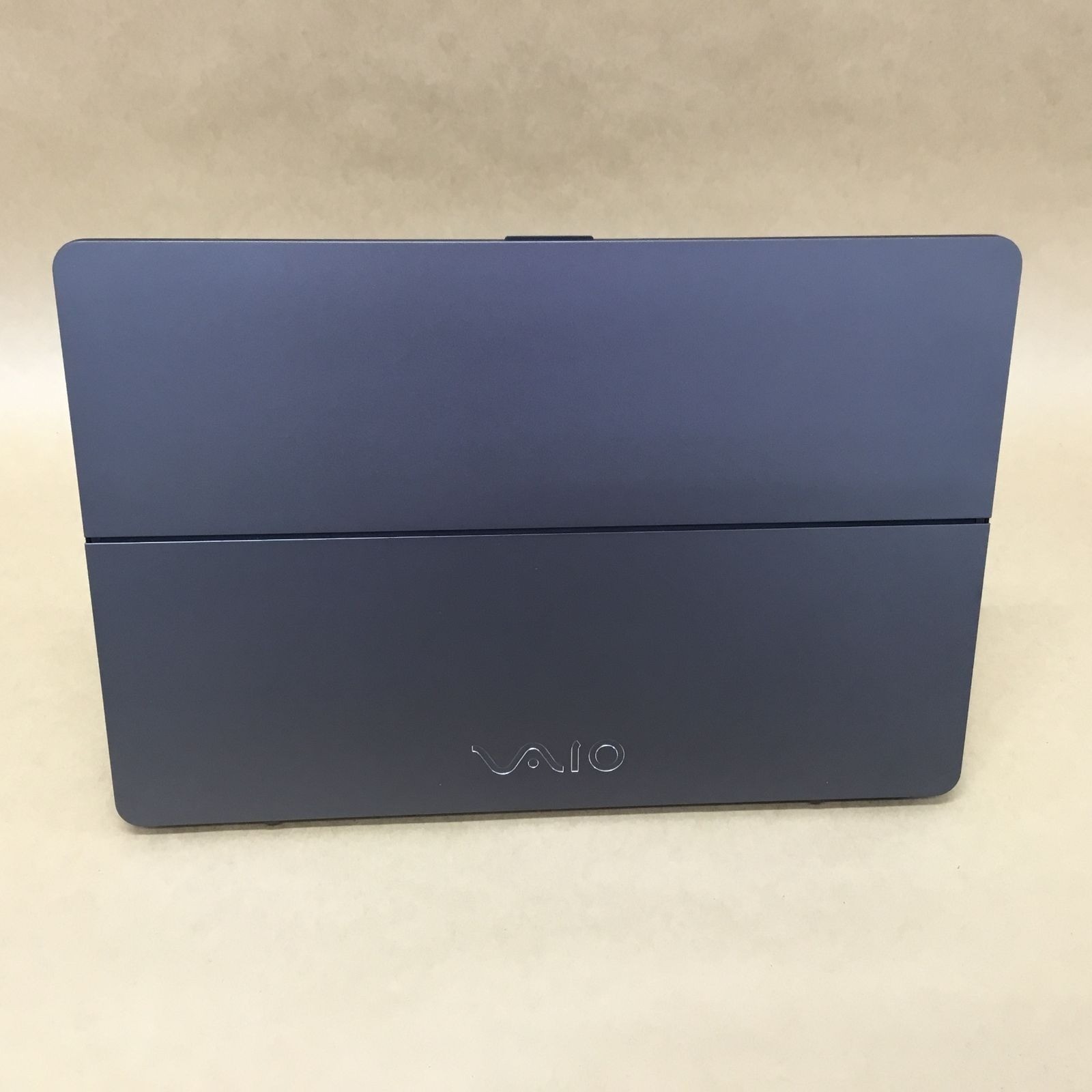 Sony VAIO VJZ13BA11N CI3 (6157U)-2.4GHZ 8GB SSD 128GB Tablet PC Used