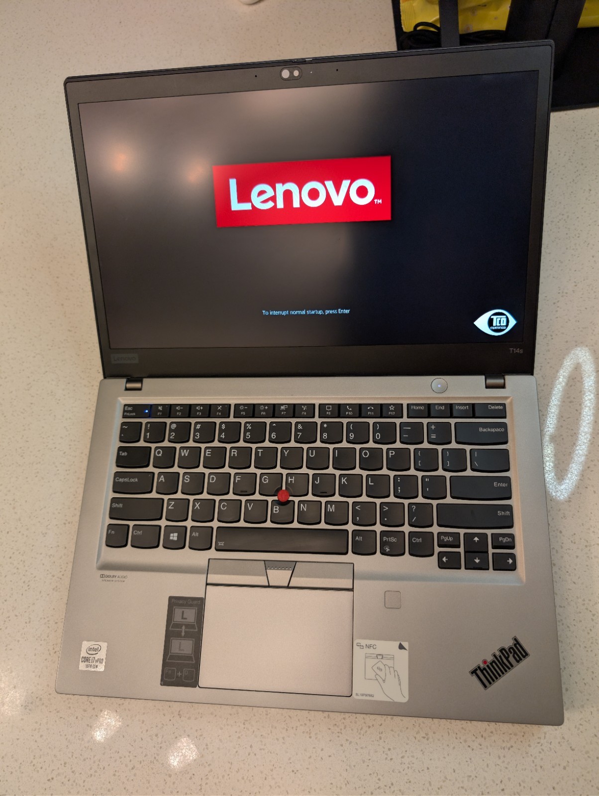 Lenovo Thinkpad T14s Gen 1 Touch Intel i7-10510 32GB 256GB SSD Linux Mint | A+++