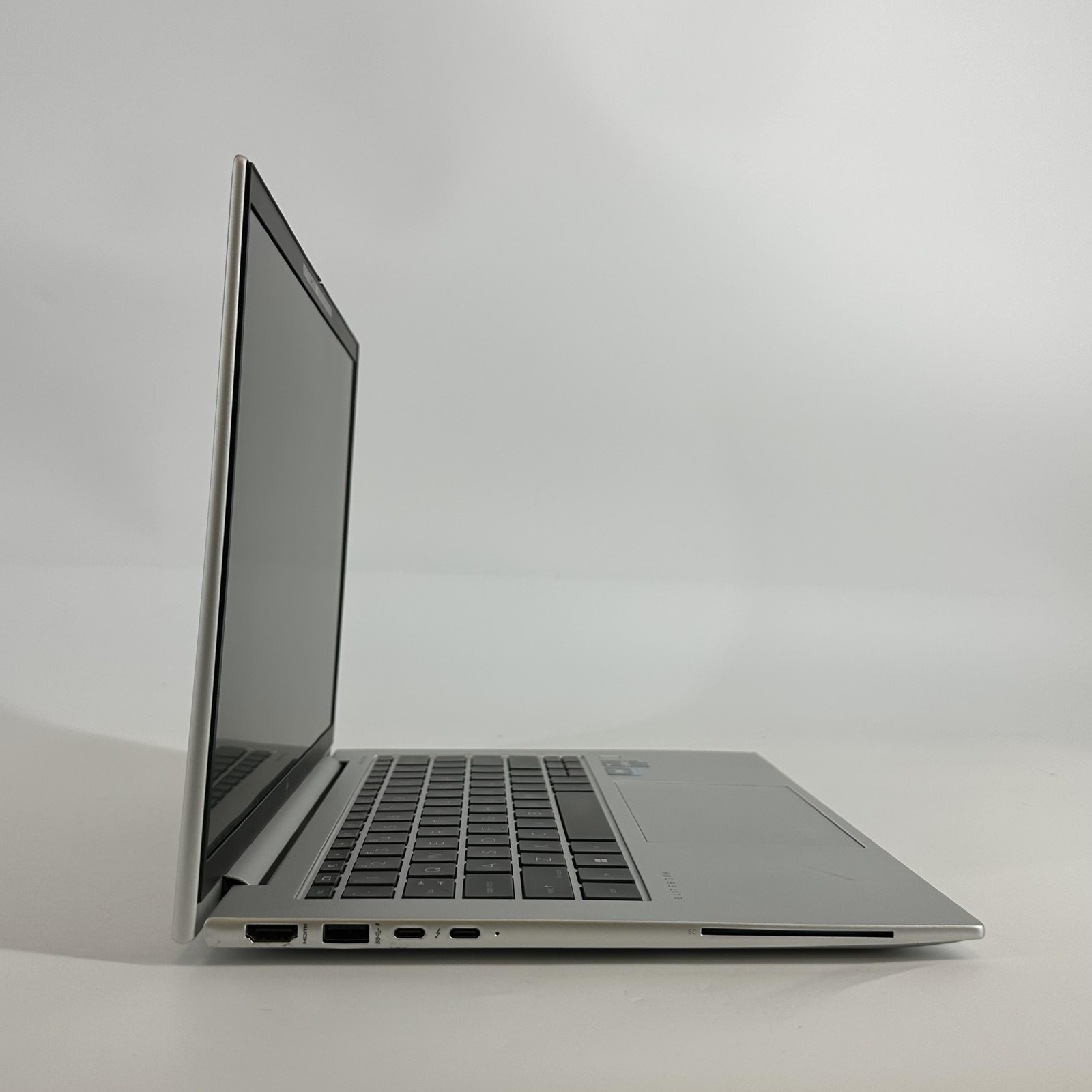 HP Elitebook 840 G9 14 FHD+ 1.8 GHz i7-1265U 16GB 512GB SSD Good