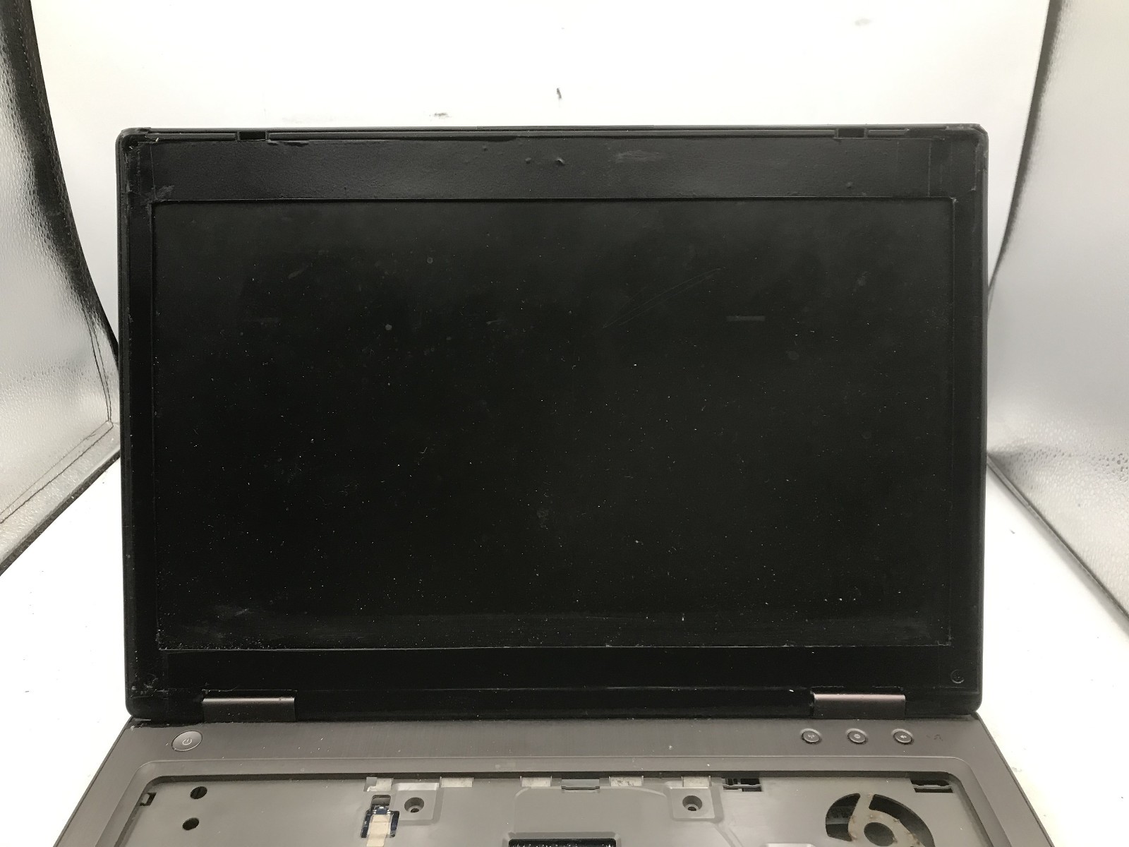 HP PROBOOK 6460B – FOR PARTS/REPAIR – MISSING PARTS – NO CPU – NO RAM – READ -BB