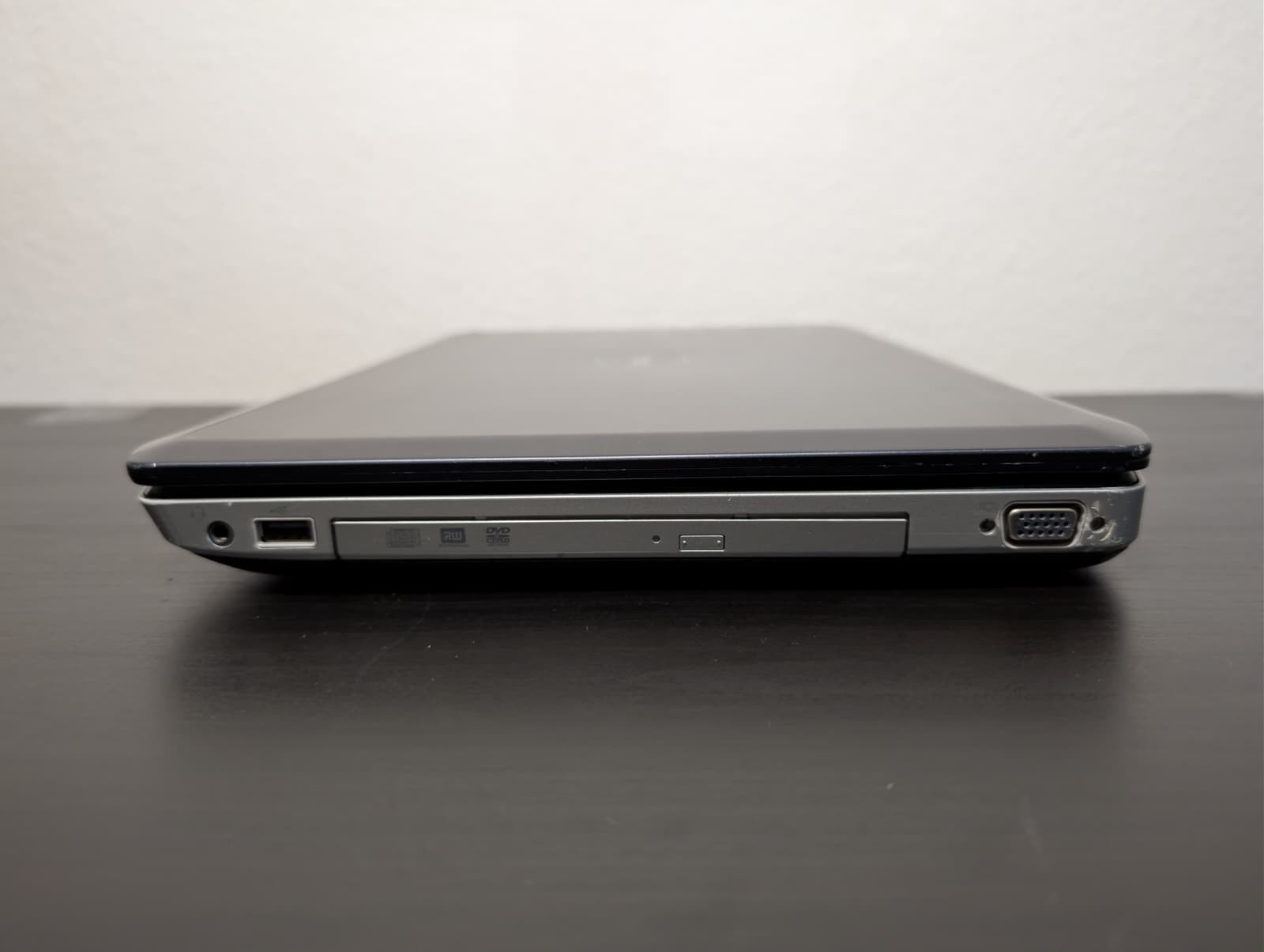 Dell Latitude E5520 | i5 2nd Gen 8GB RAM 250GB HDD | Win XP Pro 64-Bit | DVD-RW