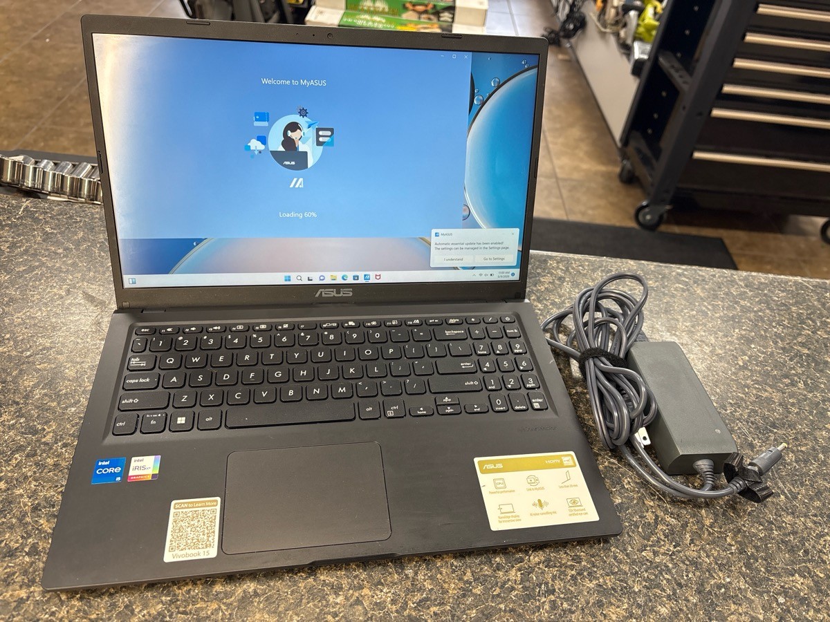 USED ASUS F1500E VIVOBOOM LAPTOP WIN 11 256GB SSD 8GB RAM (QUI005227)
