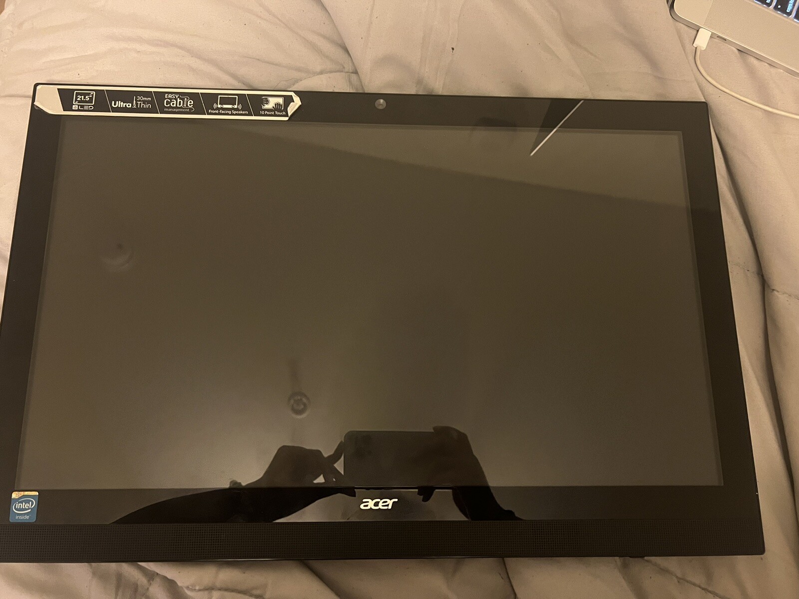 Acer Aspire Z1-621 21.5” Full HD Touchscreen All-In-One Computer