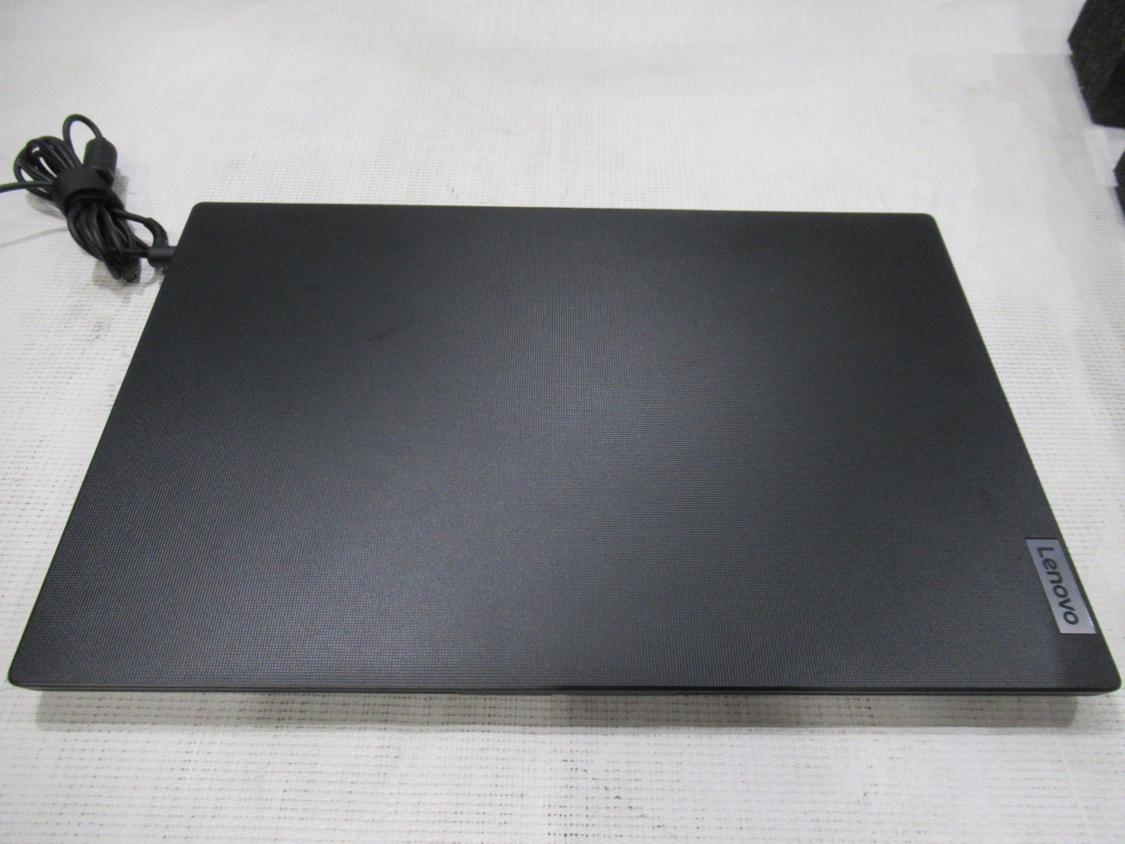 Lenovo V15 G4 15.6″ FHD Windows 11 Notebook | Intel Core i3 | 16GB RAM 512GB SSD