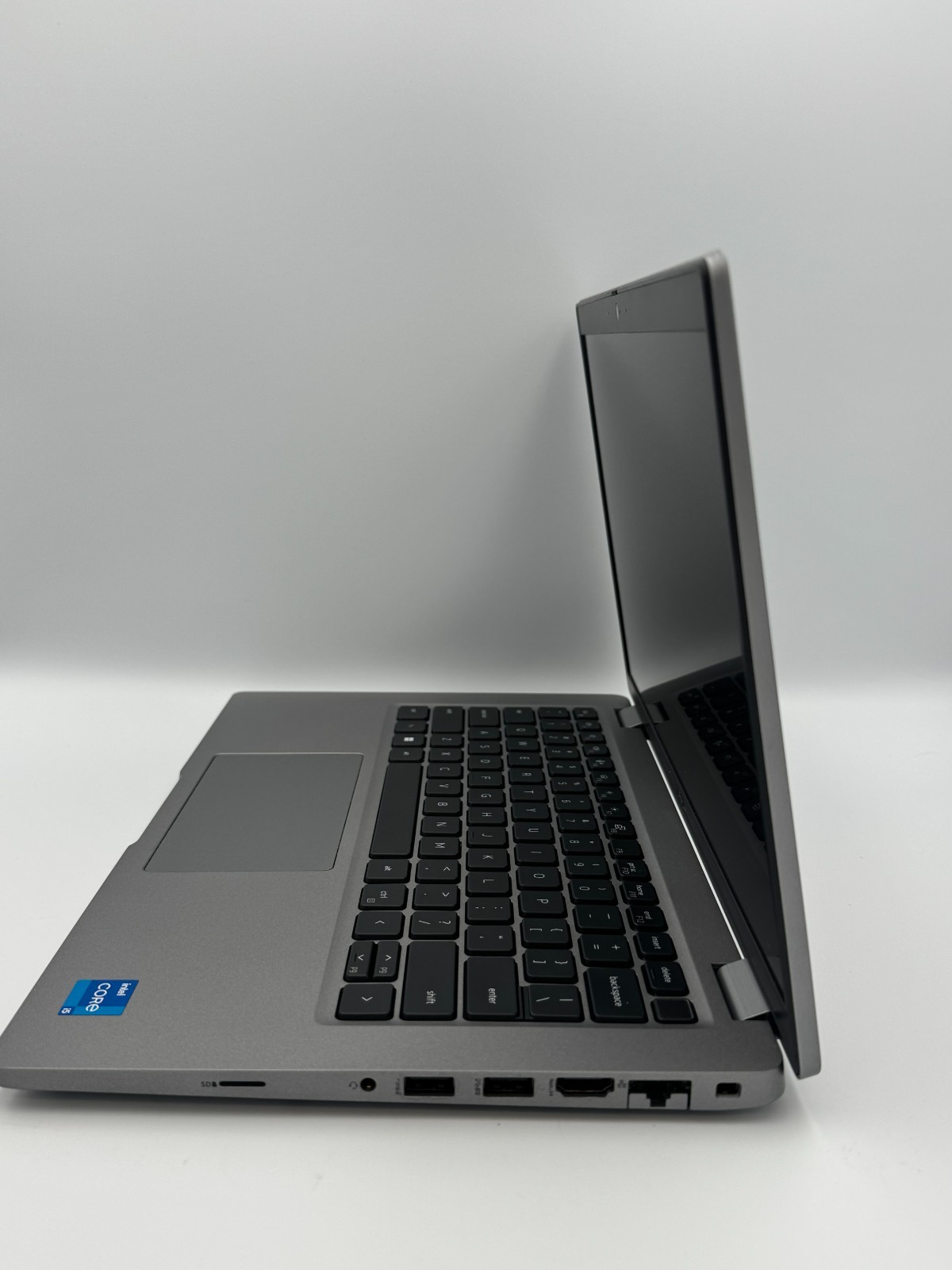 Dell Latitude 5420 14″ 11th Gen Intel Core i5-1145G7 2.60GHz | 16GB 512GB NVME