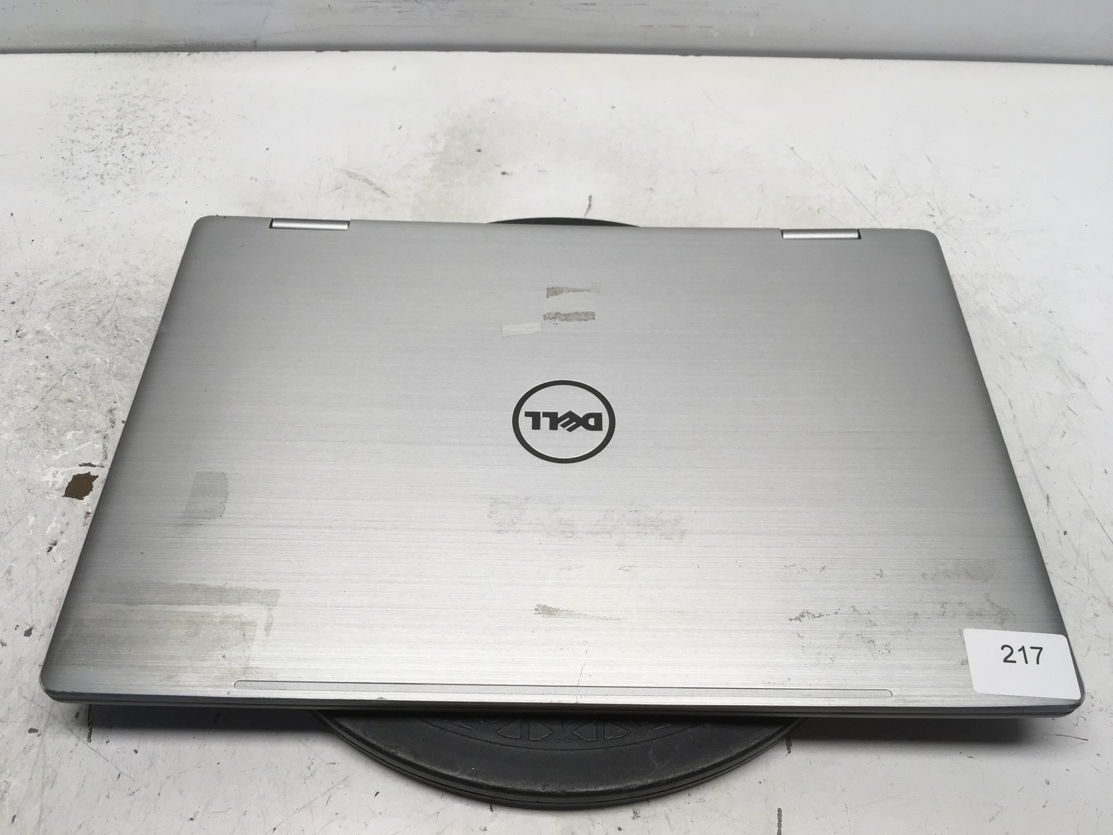 Dell Inspiron 15 7000 Series Intel i5 7th gen No RAM NO HDD No Batt