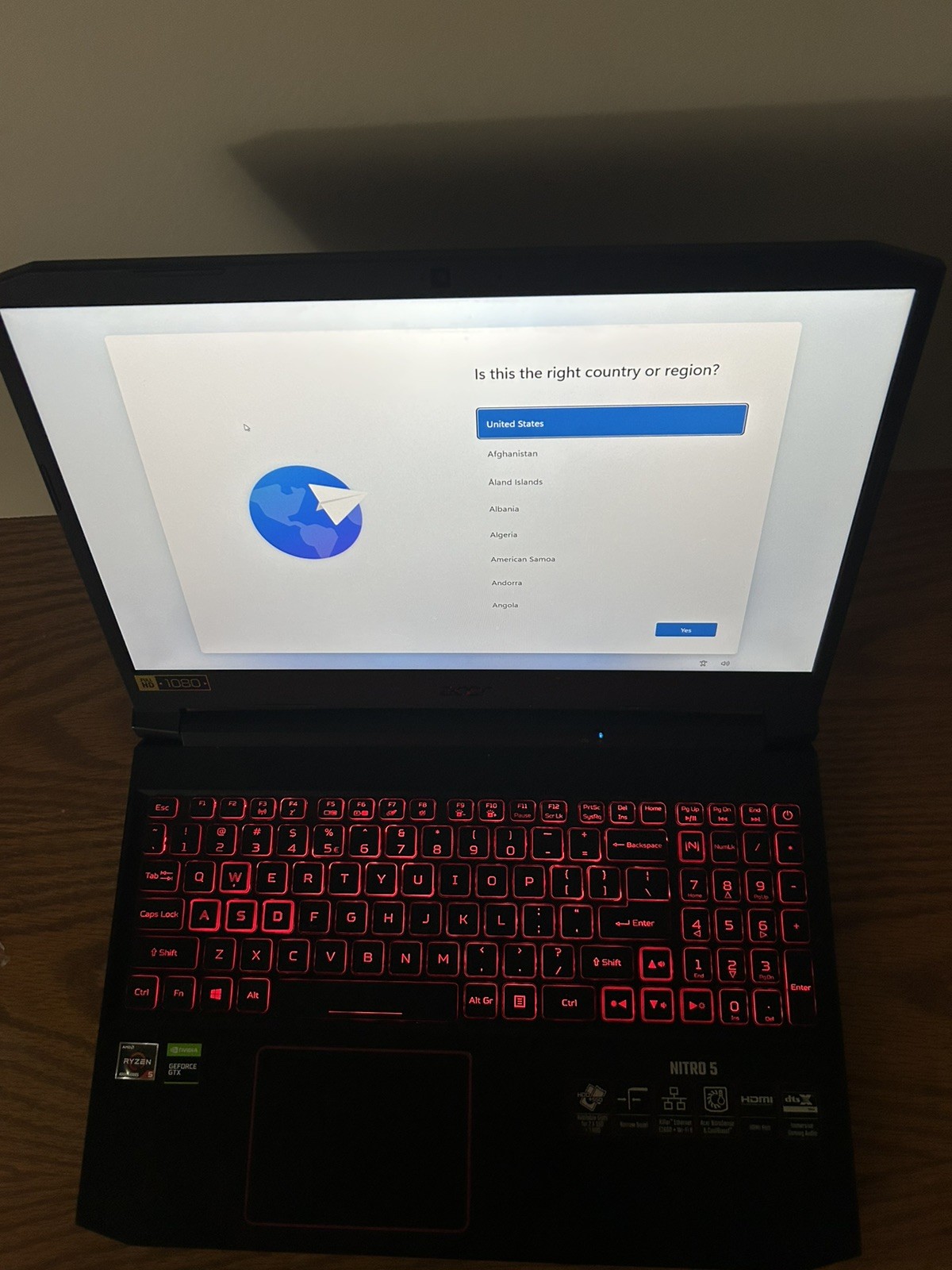 Acer Nitro 5 15.6″ Gaming Laptop Ryzen 5 4600H GTX 1650 8GB 256GB SSD Win11