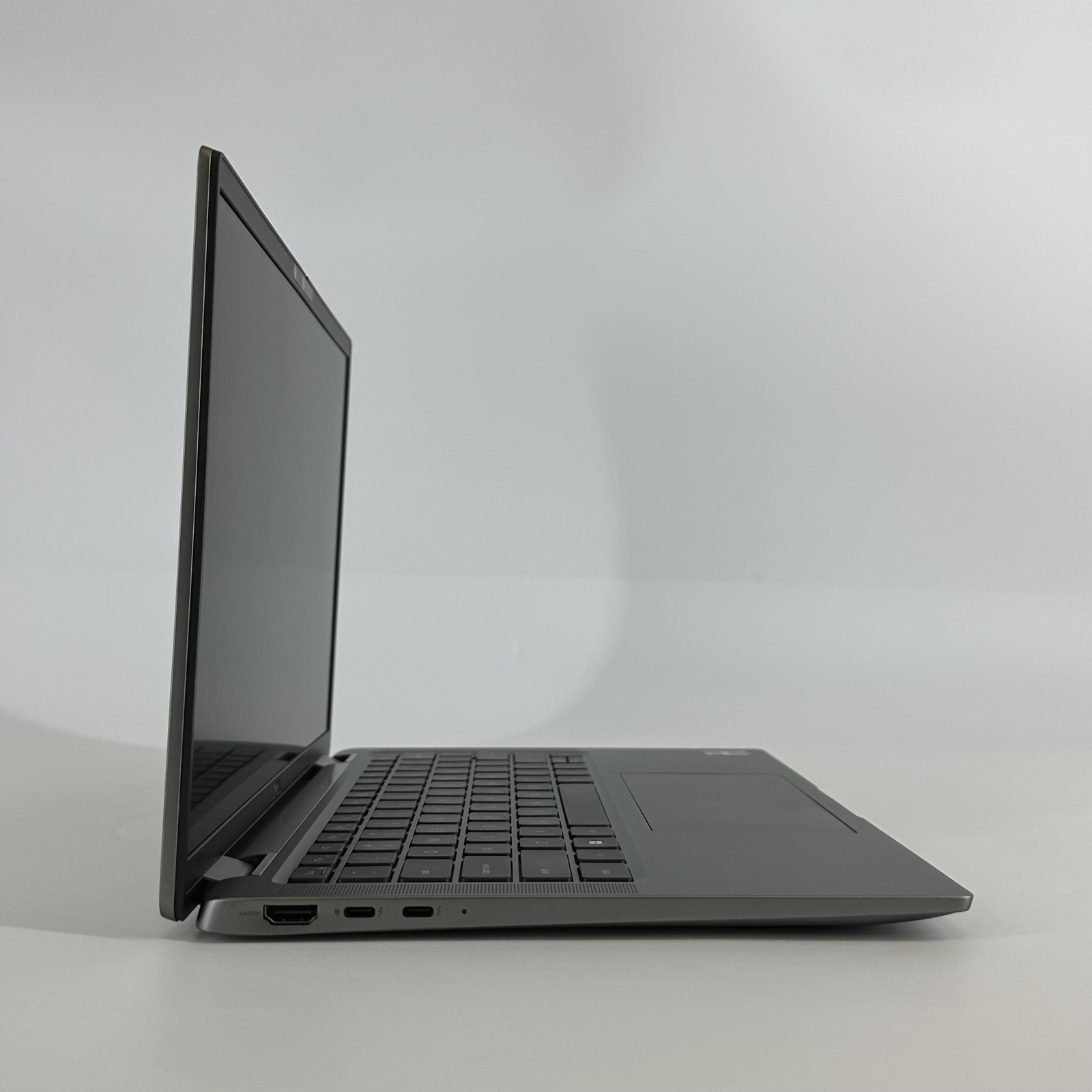 Dell Latitude 7440 14 Gray QHD+ TOUCH 1.8 GHz i7-1365U 32GB 512GB SSD Excellent