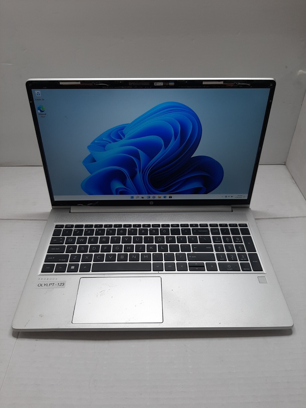 HP ProBook 445 G10 AMD Ryzen 7 7730U 2.0GHz 16GB RAM 256GB SSD Win11 #97
