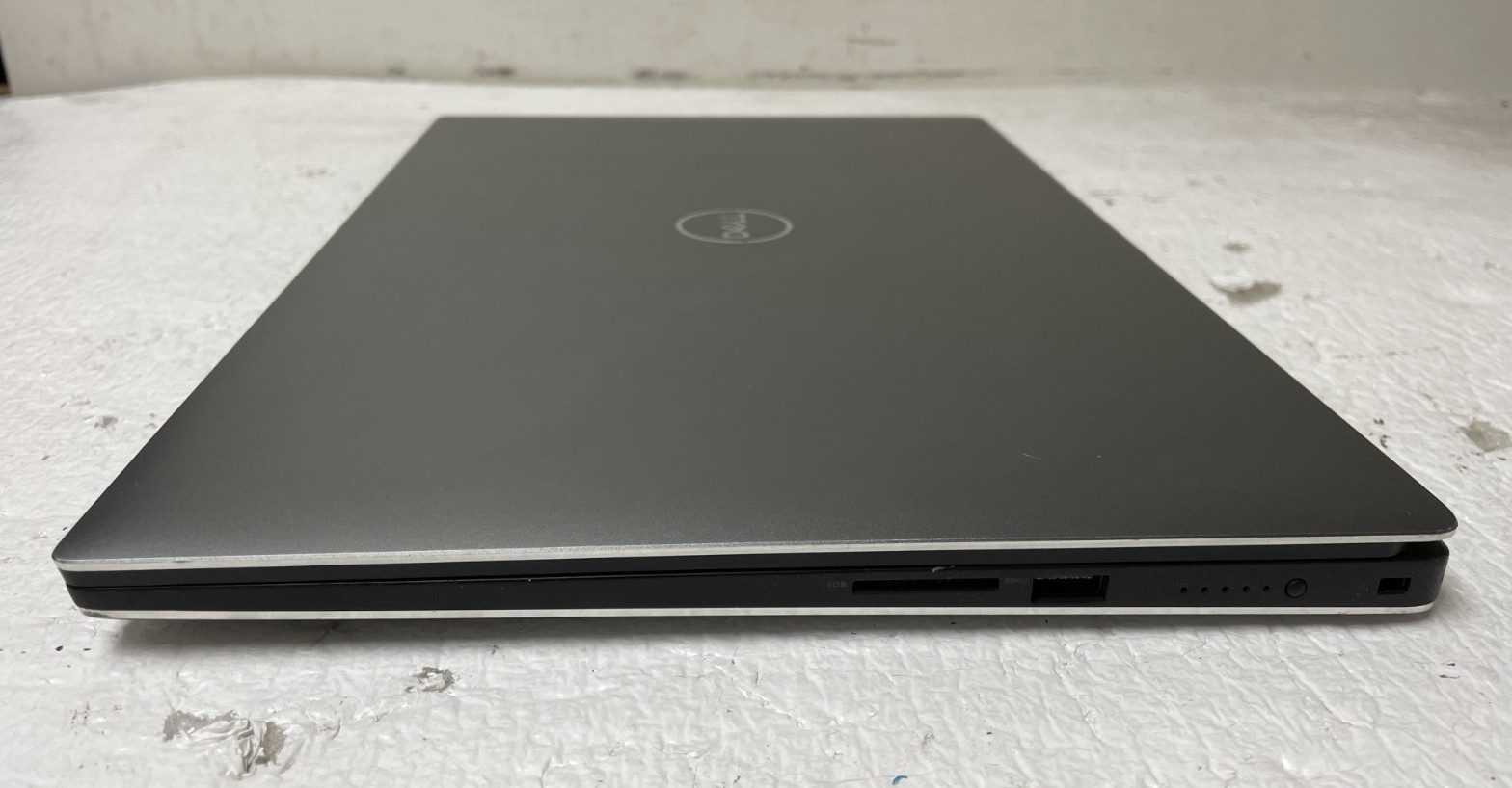 DELL Precision 5540 Intel Core i9-9980HK @2.40GHz 16GB RAM NO SSD Parts *READ