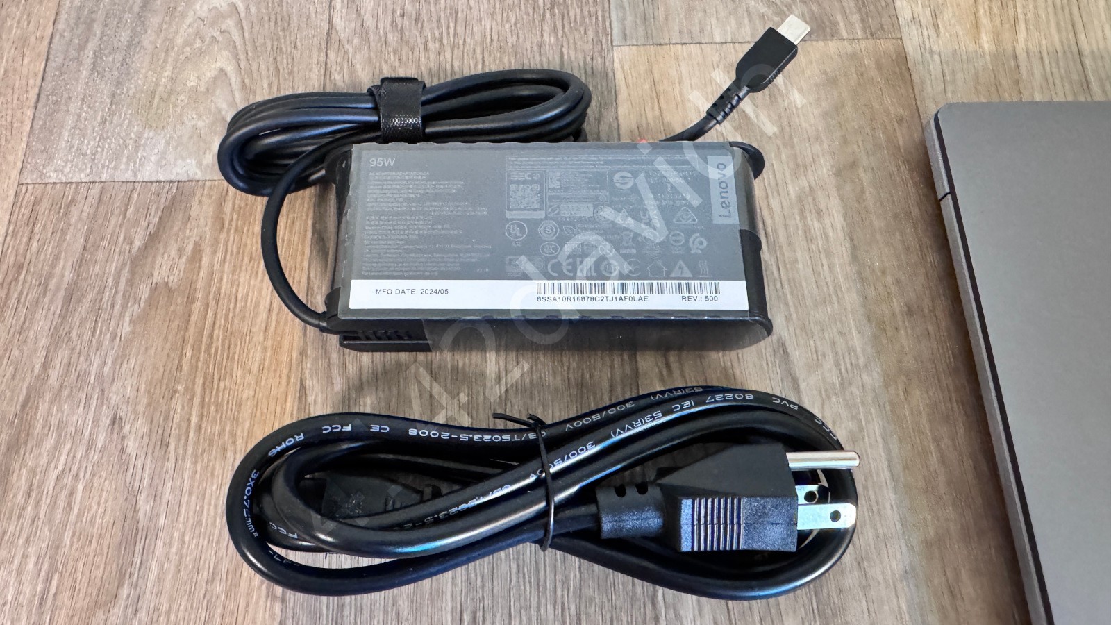 Lenovo ThinkBook 13x G4 IMH Ultra 9 185H Arc 2.8k Touch 512GB 32GB 98ttHealth