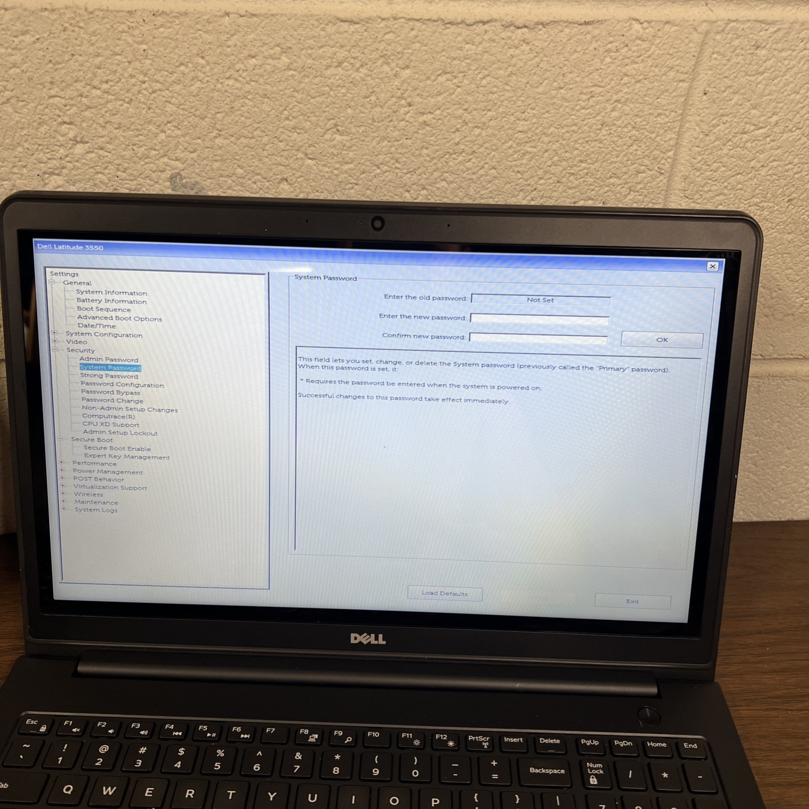 Lot Of 2 Dell Latitude 3550 i3-4005U 8GB Ram – No HDD, No OS – (Read)