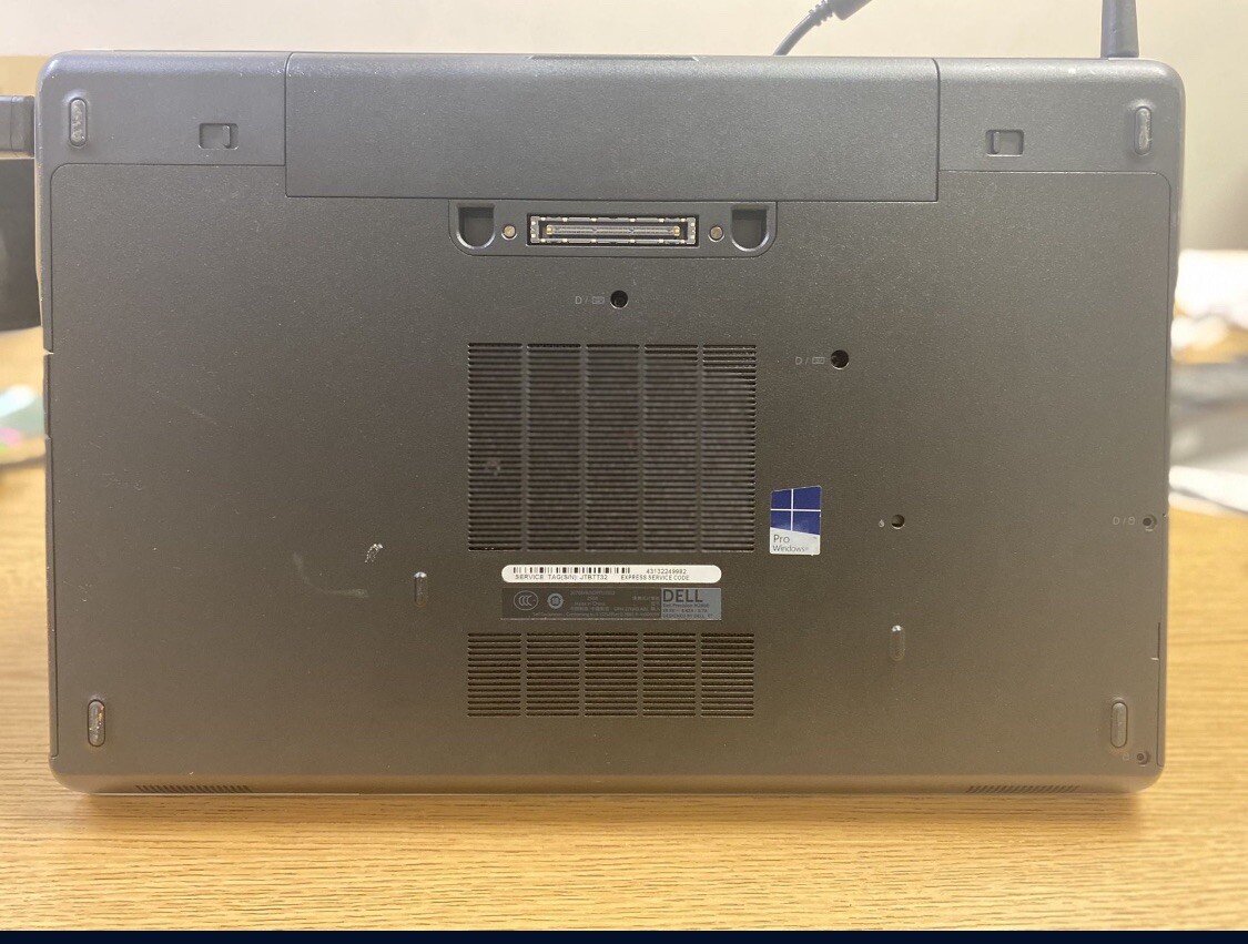 Dell Precision M2800 Laptop 2.7GHz i5-4310M 8GB 256GB SSD Webcam DVDRW