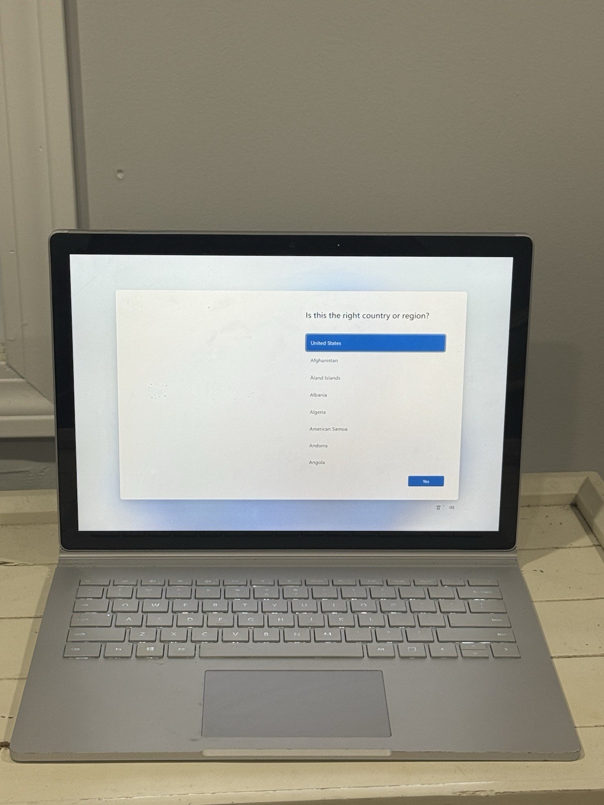 Microsoft Surface Book 2 15″ (256GB, Intel Core i7 8th Gen., 4.20GHz, 16GB