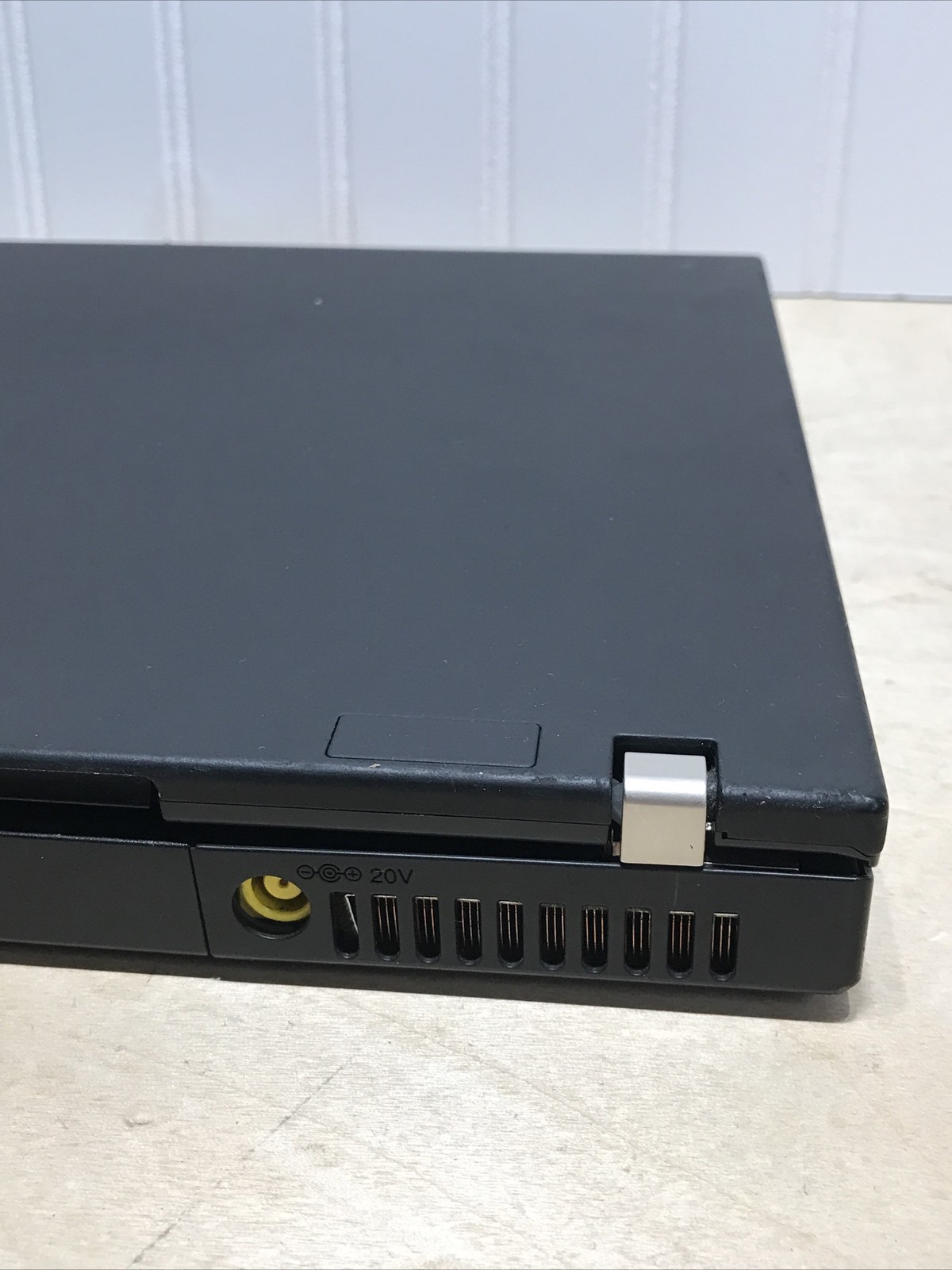 Lenovo ThinkPad T60 14.1″ Vintage Laptop Type 2007-4CU NO Power Cable