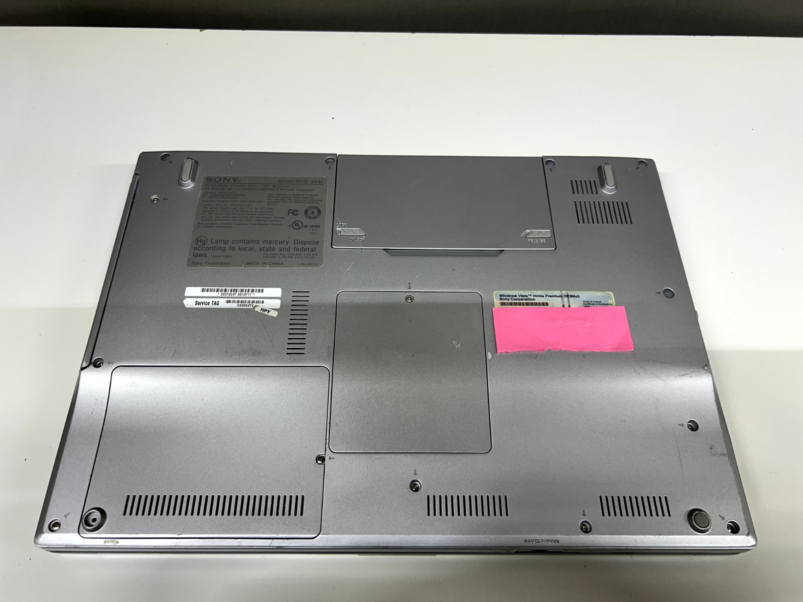 Sony VAIO PCG-3A4L Notebook 200GB Hard Drive 2GB Memory Windows 7