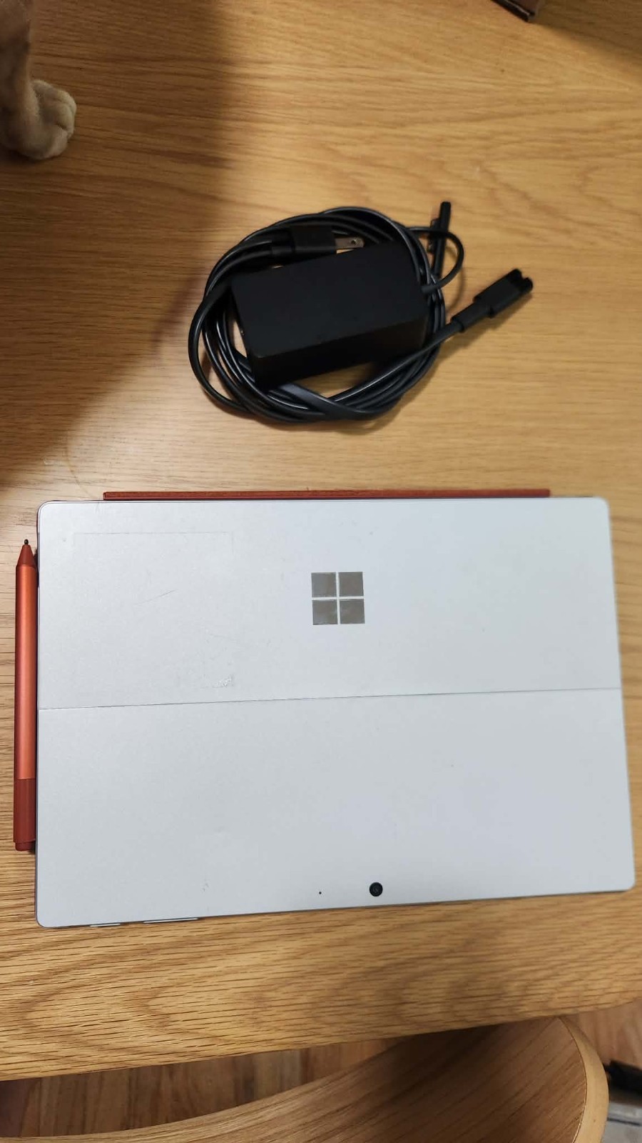 Microsoft Surface Pro 7 12.3″ (128GB SSD, Intel Core i5-1035G4, 1.10GHz, 8GB…