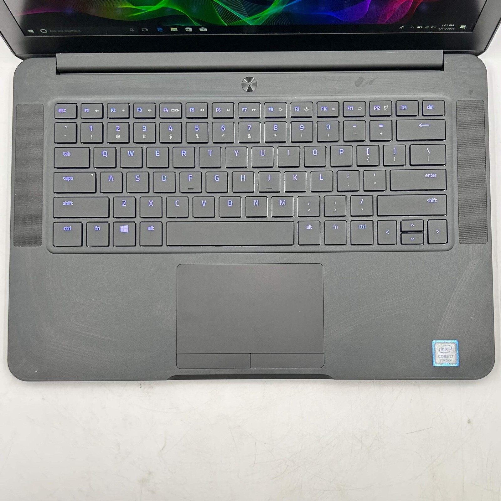 Razer Blade 14 RZ09-01953E71 14″ i7-7700HQ 16GB RAM 256GB SSD GeForce GTX 1060