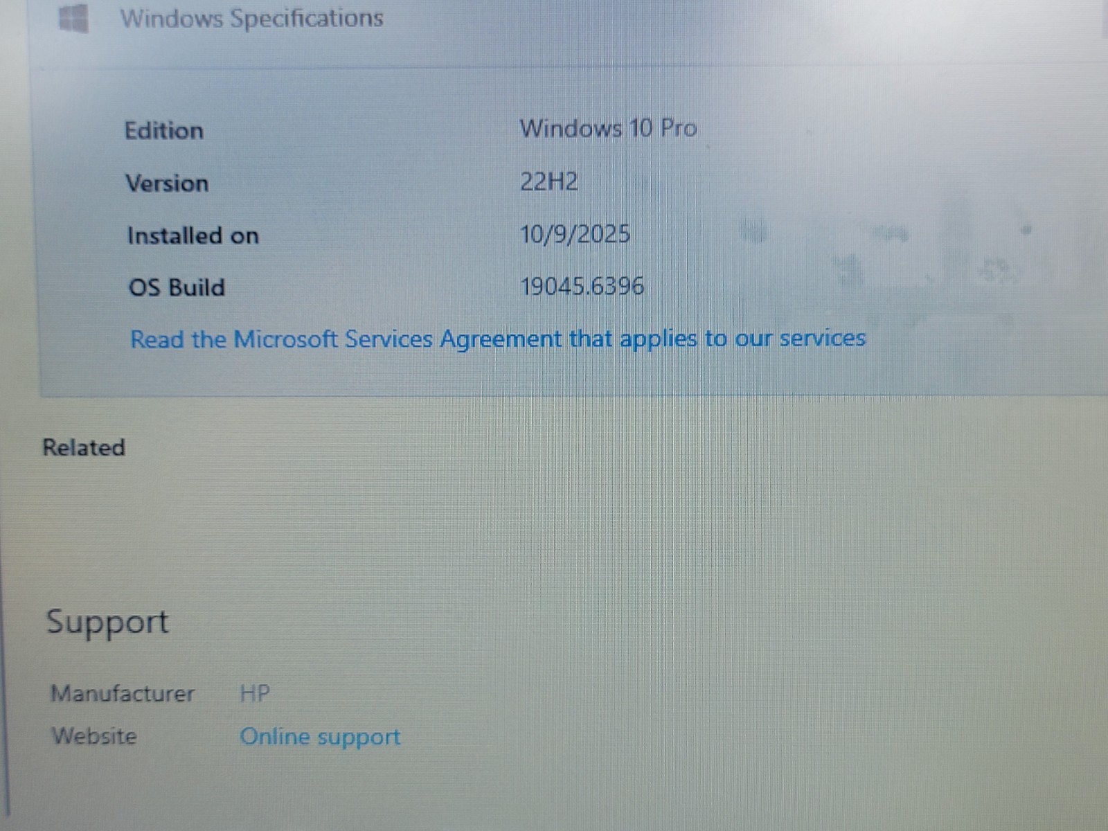 HP 255 G6 Notebook AMD R4 Radeon 8 GB Ram / 256 GB SSD OS Windows10 pro
