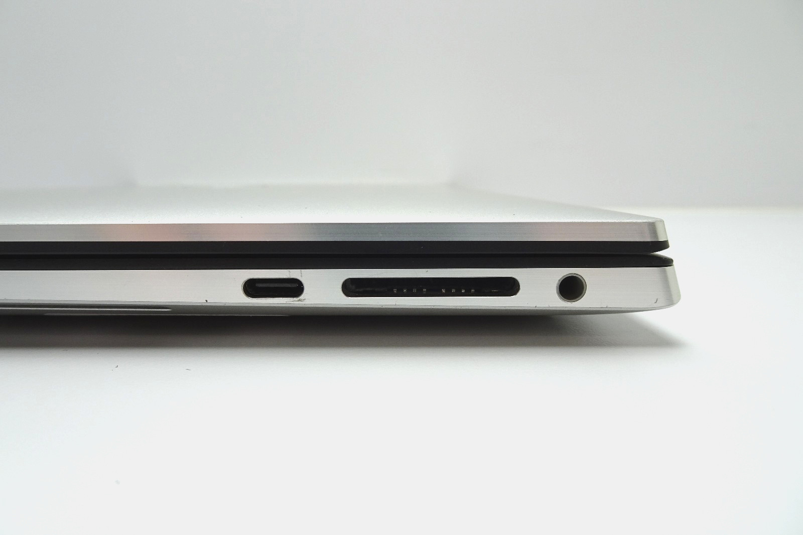 Dell XPS 15 9500 Laptop | i7-10750H | 32GB RAM | 512GB NVMe | LINUX
