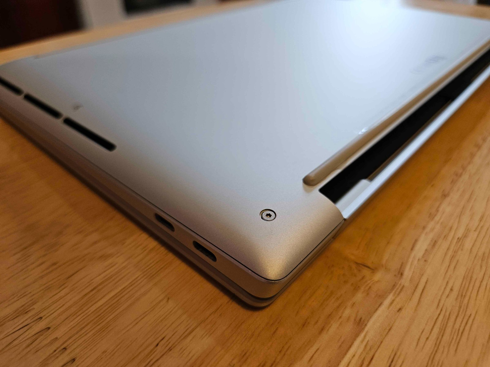 Dell XPS Premium 14.5″ 3.2K OLED Touch Laptop Intel Ultra 7 255H 32GB 1TB SSD