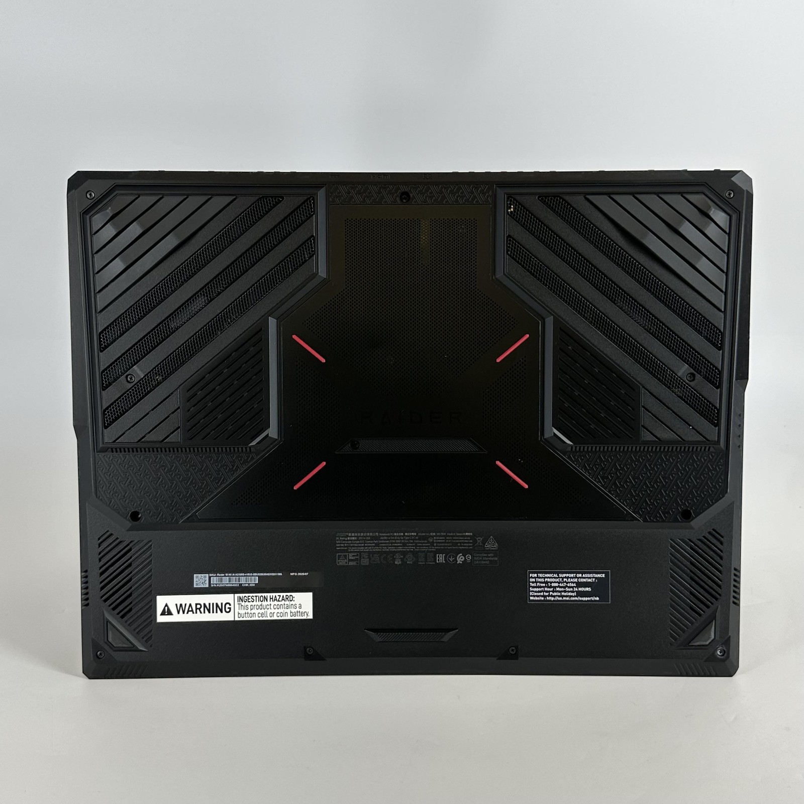 MSI Raider 18 HX AI 240Hz QHD+ 2.8 GHz Ultra 9 285HX 64GB 2TB SSD RTX 5080