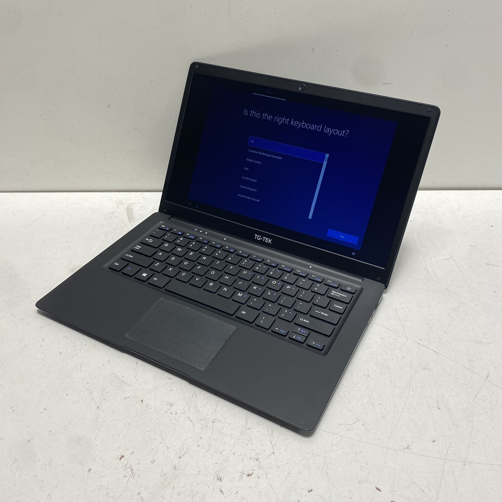 TG-TEK TGL1401 14.1″ Laptop Windows 10 Tested Working Black