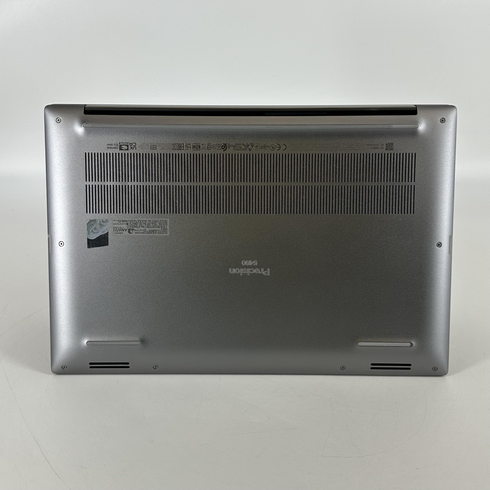 Dell Precision 5480 14 FHD+ 2.4 GHz i7-13700H 16GB 512GB SSD NVIDIA RTX A1000