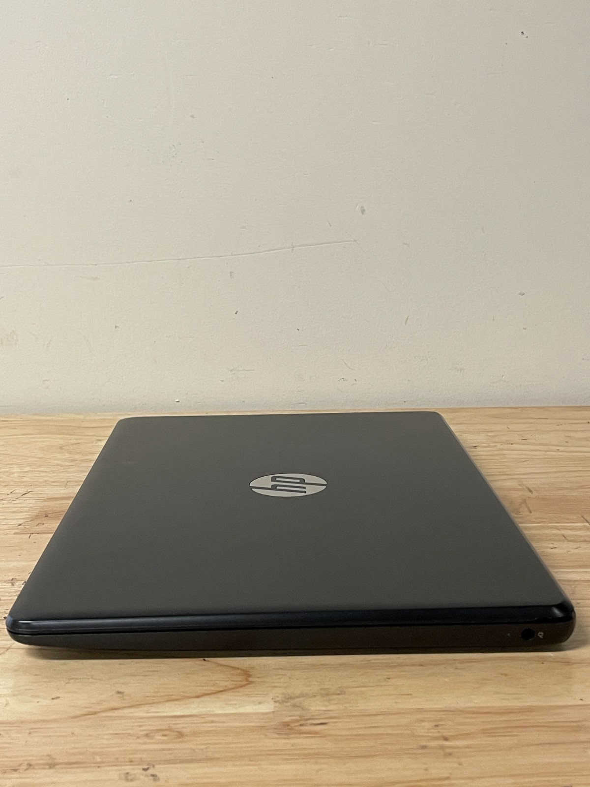 HP Stream 14-ds0xxx 14″ A4-9120e 4GB RAM 32GB SSD No Charger