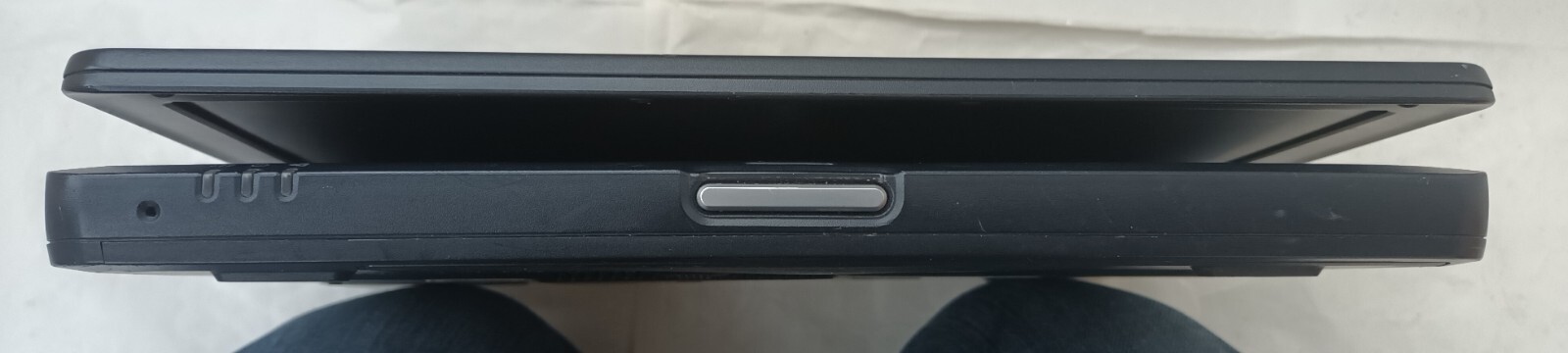 Compaq nc4010 Laptop 358809-001 12.1″ 512MB 60GB Wi-Fi Windows XP ATI Radeon