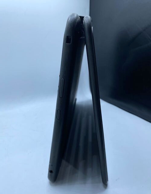 Dell Latitude 3190 2 in 1 11.6″ Intel N5030 @1.10GHz 4GB 128GB SSD
