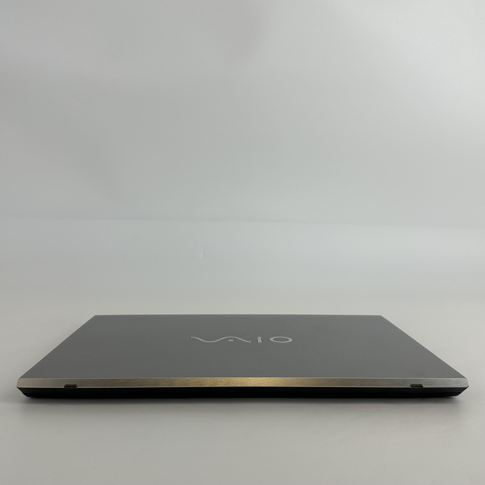 Vaio S13 13 Gray FHD i5-8250U 1.60GHz 8GB RAM 256GB SSD Good