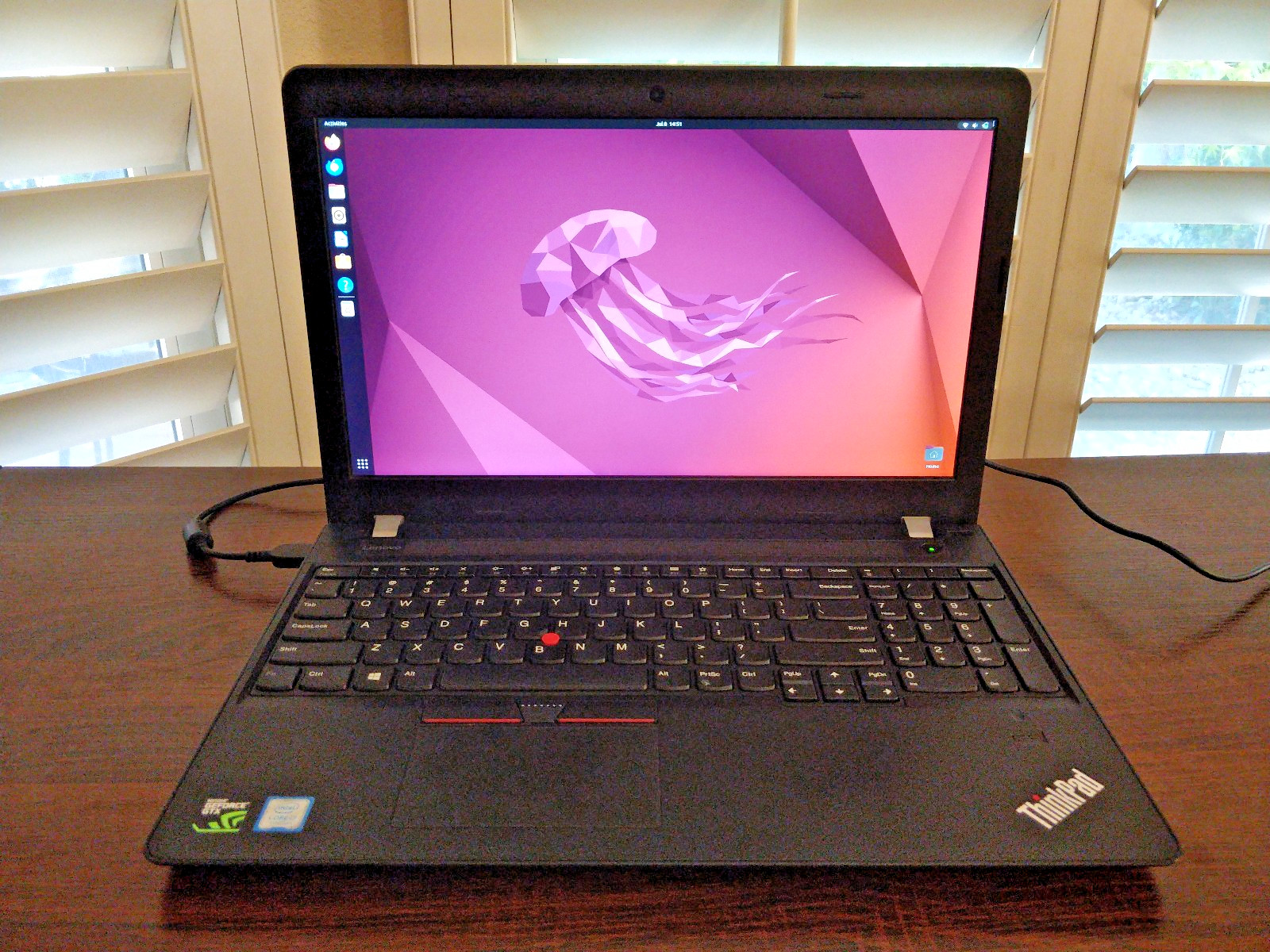 Lenovo ThinkPad E570 Nvidia GTX 950M i7-7500U 8GB RAM 500GB HDD LINUX Laptop