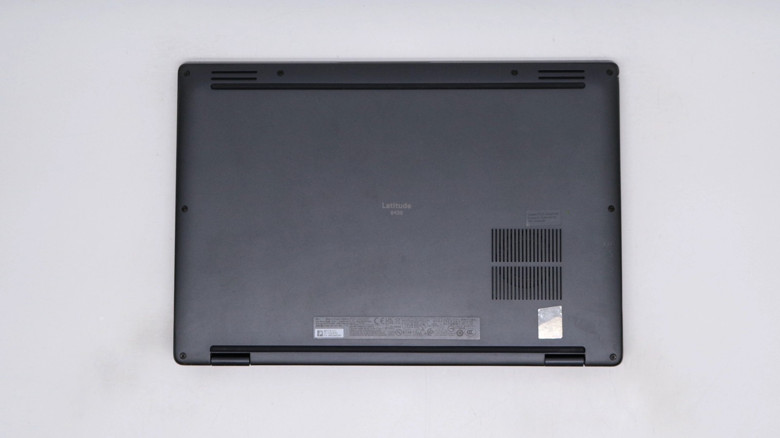 Dell Latitude 9430 14″ i7-1265u 32GB 1TB – Good