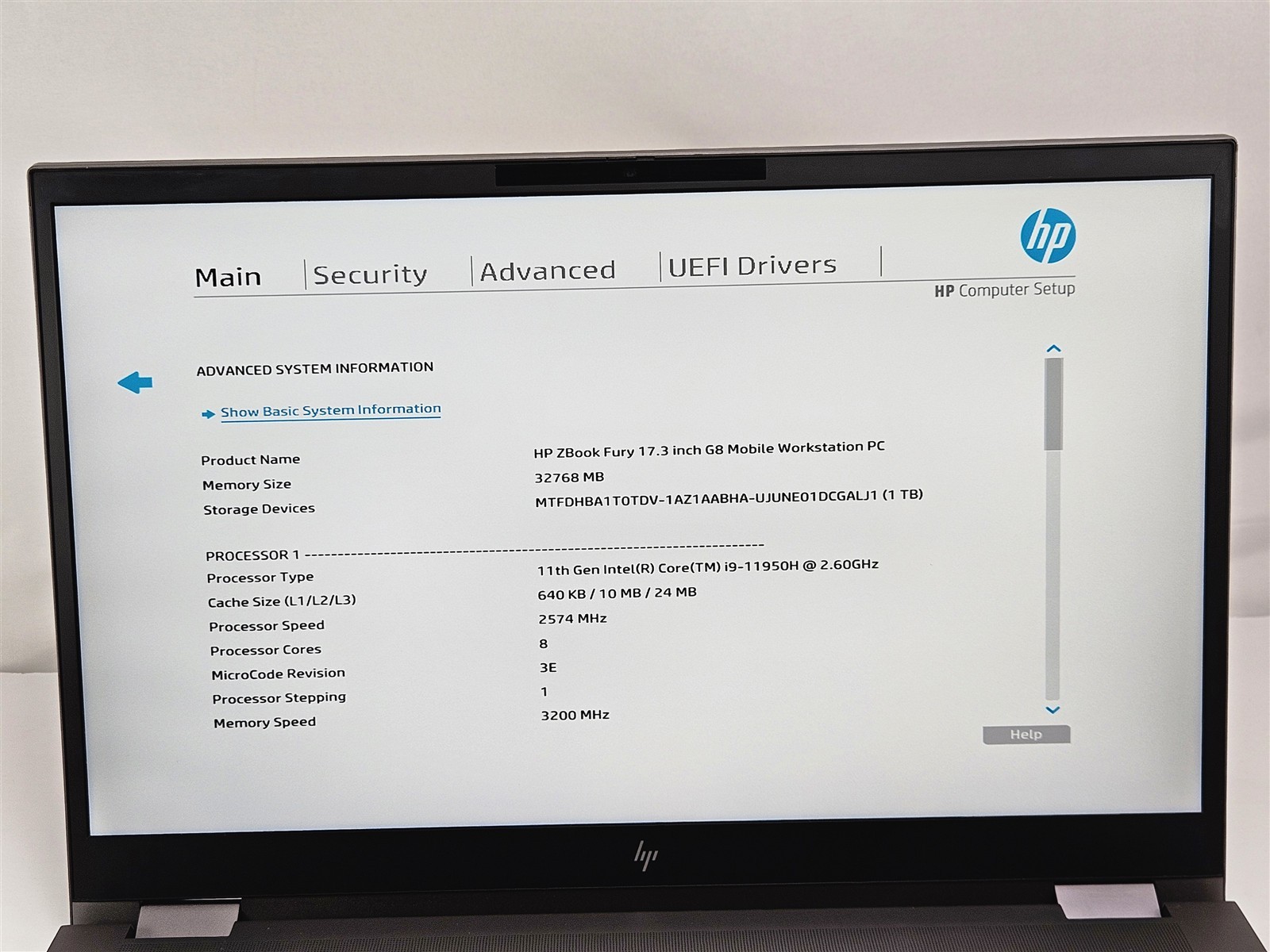 HP ZBook Fury 17 G8 Intel Core i9-11950H 32GB RAM 1TB SSD RTX A5000 16GB No OS