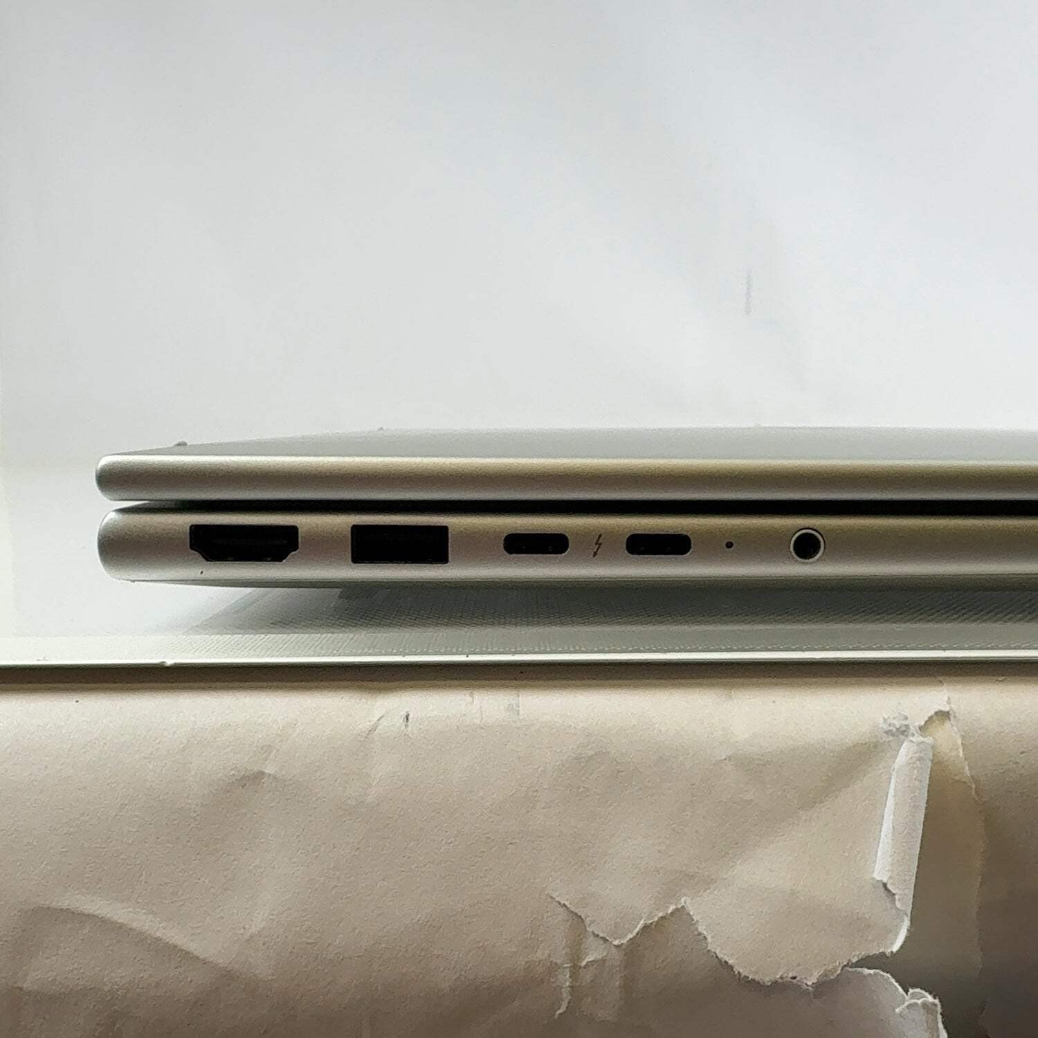 HP EliteBook 6 G1i AV3Y4AV_MB 16″ i7-13620H 2.4GHz 16GB RAM 500GB SSD