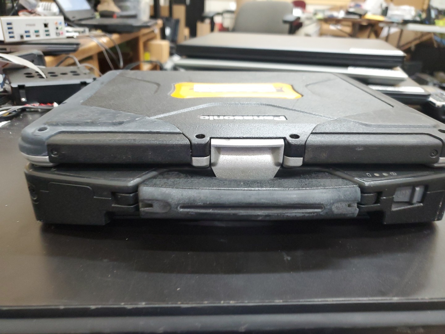 Panasonic Toughbook CF-31 MK-1 i5 520M @ 2.40GHz 8GB 25200HRS Diesel
